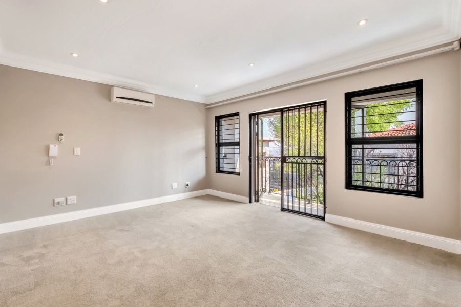 To Let 4 Bedroom Property for Rent in Morningside Gauteng