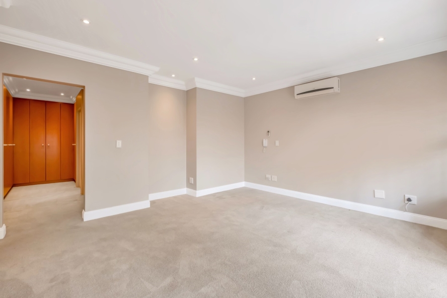 To Let 4 Bedroom Property for Rent in Morningside Gauteng