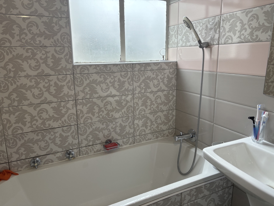 3 Bedroom Property for Sale in Melrose Gauteng