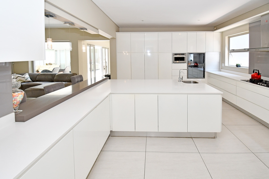 5 Bedroom Property for Sale in Morningside Gauteng