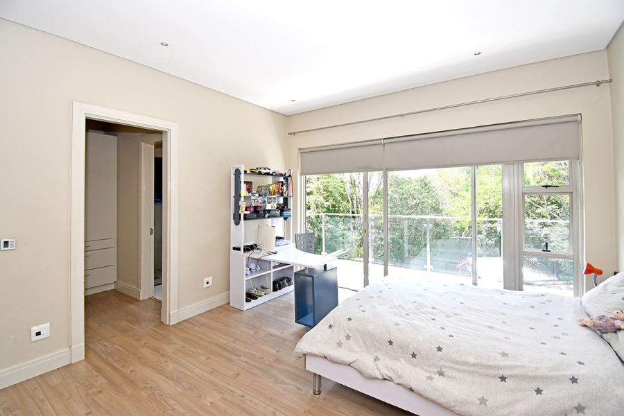 5 Bedroom Property for Sale in Morningside Gauteng