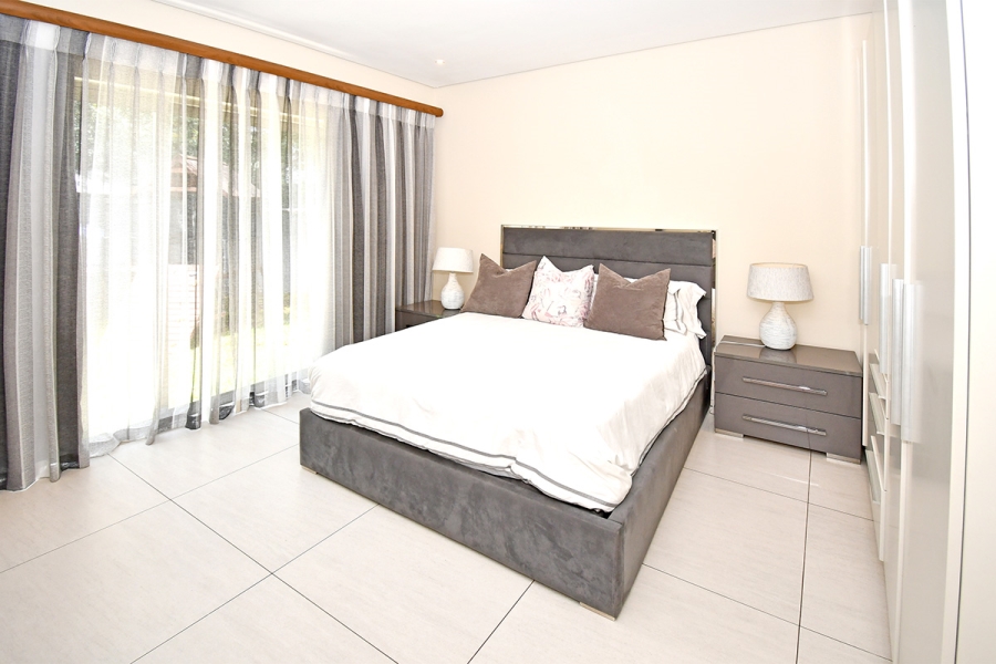 5 Bedroom Property for Sale in Morningside Gauteng