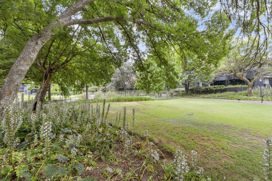 1 Bedroom Property for Sale in Bedfordview Gauteng