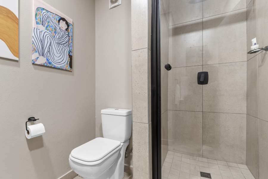 1 Bedroom Property for Sale in Bedfordview Gauteng