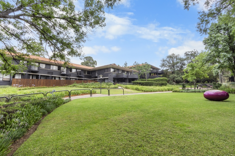 1 Bedroom Property for Sale in Bedfordview Gauteng