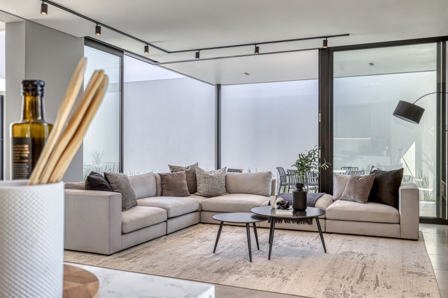 4 Bedroom Property for Sale in Atholl Gauteng