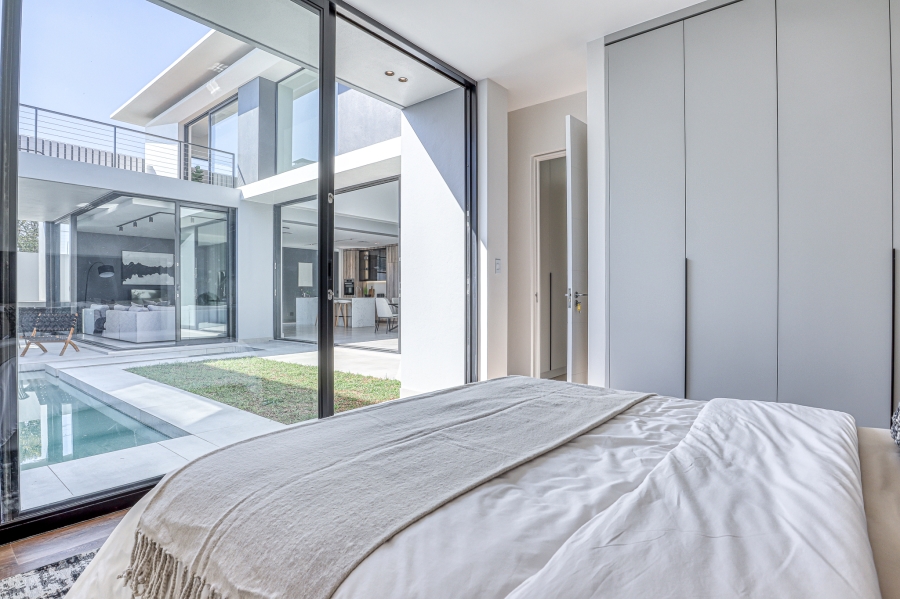 5 Bedroom Property for Sale in Atholl Gauteng