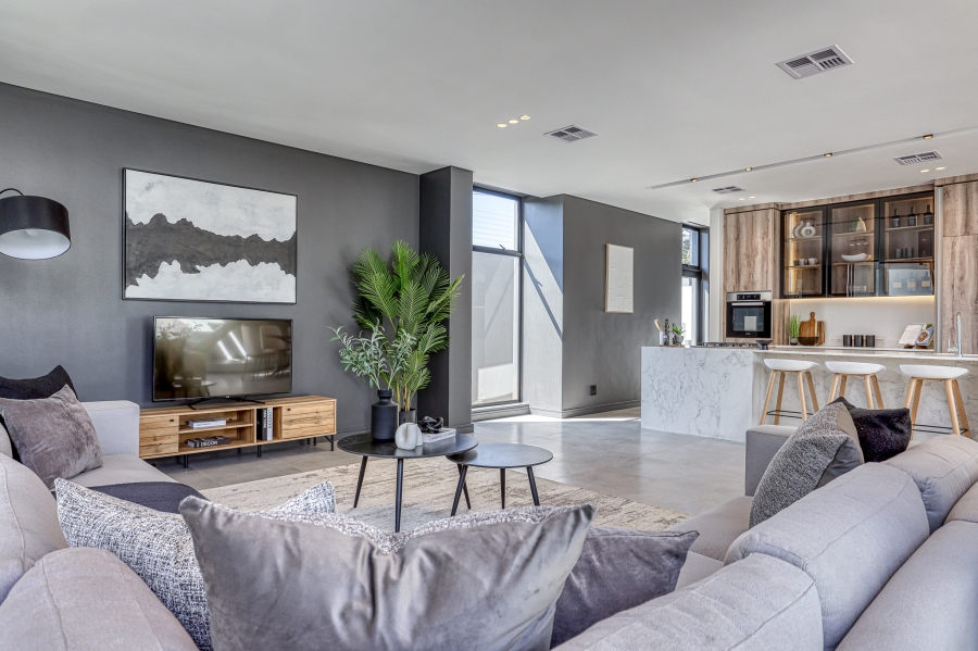 5 Bedroom Property for Sale in Atholl Gauteng