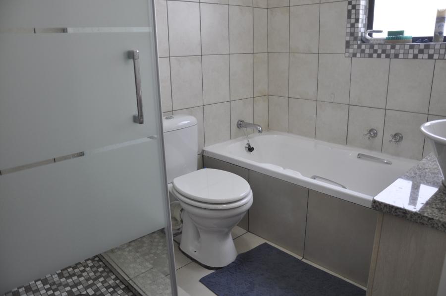 1 Bedroom Property for Sale in Parktown North Gauteng