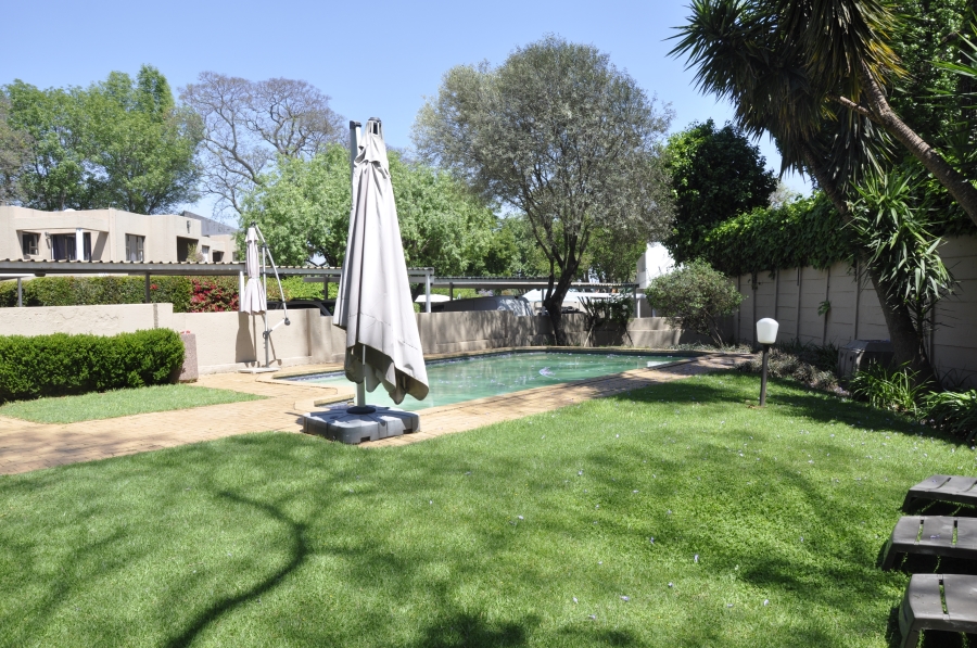 1 Bedroom Property for Sale in Parktown North Gauteng
