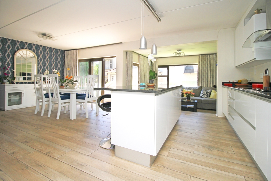 3 Bedroom Property for Sale in Kyalami Hills Gauteng