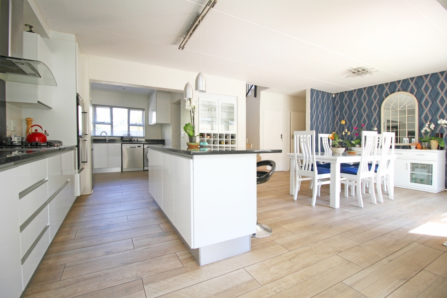 3 Bedroom Property for Sale in Kyalami Hills Gauteng