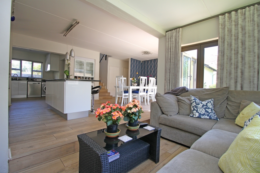 3 Bedroom Property for Sale in Kyalami Hills Gauteng