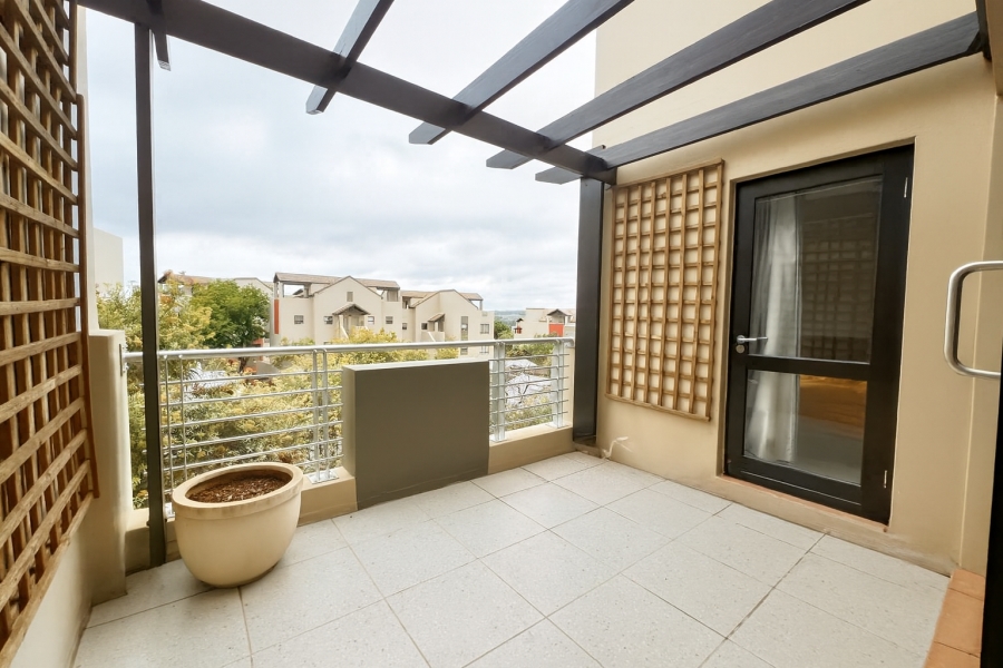 2 Bedroom Property for Sale in Lonehill Gauteng