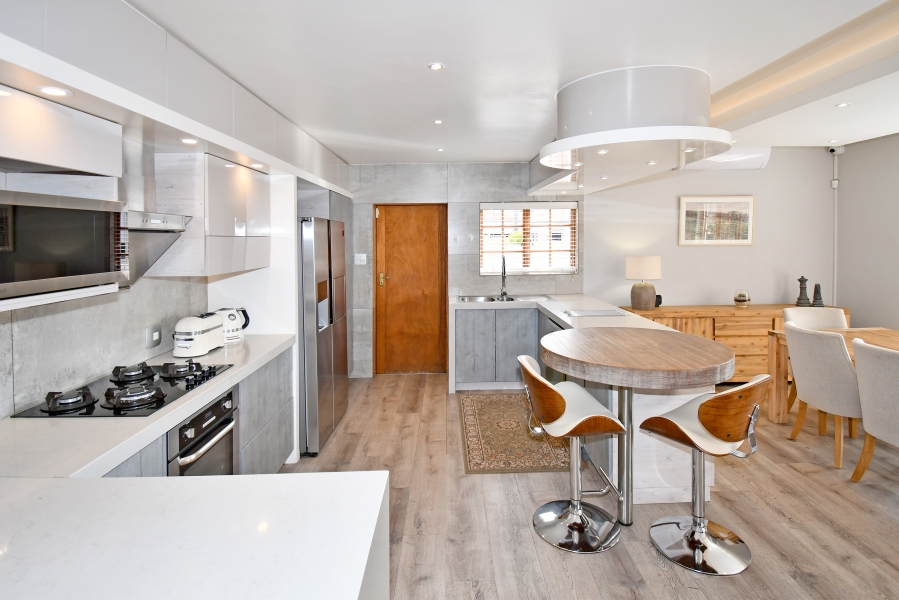 3 Bedroom Property for Sale in Kyalami Gauteng