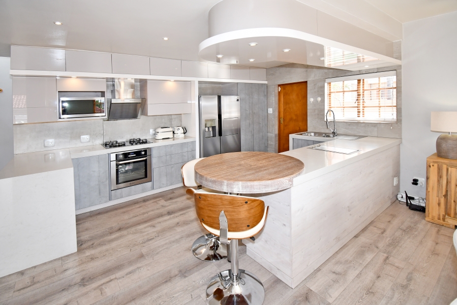 3 Bedroom Property for Sale in Kyalami Gauteng