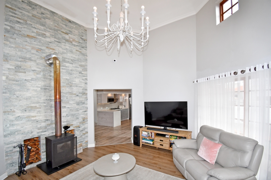 3 Bedroom Property for Sale in Kyalami Gauteng