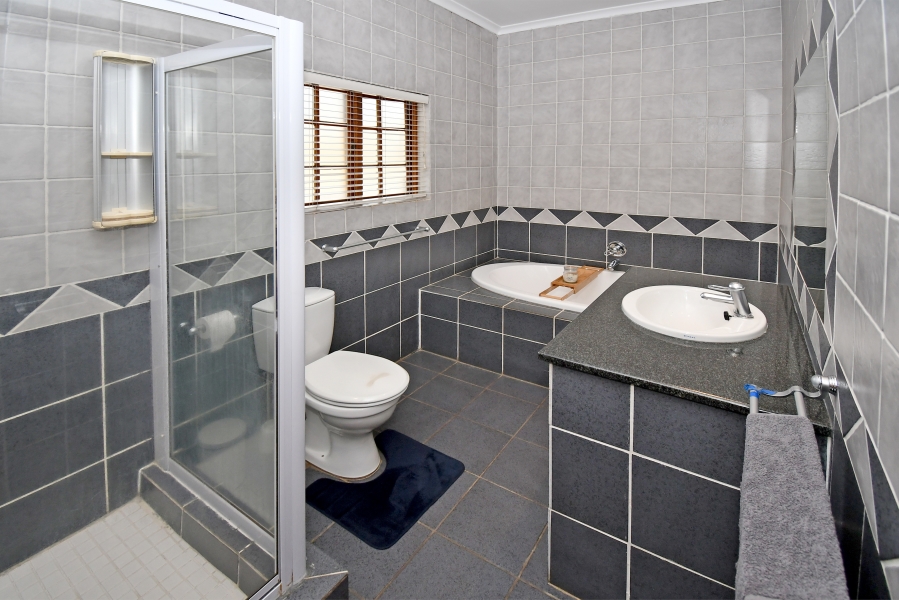 3 Bedroom Property for Sale in Kyalami Gauteng