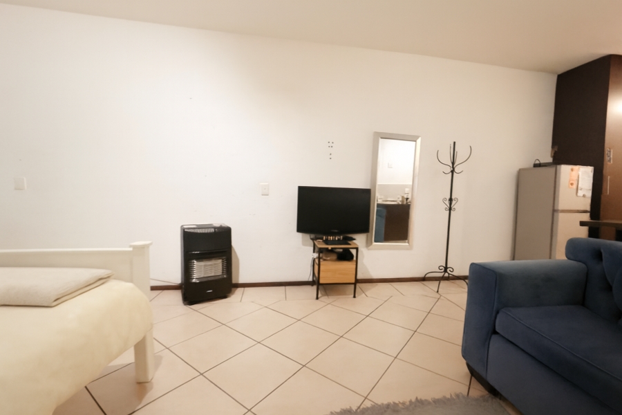 1 Bedroom Property for Sale in Lonehill Gauteng