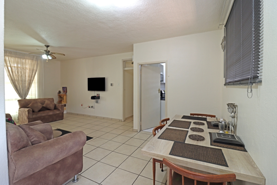 2 Bedroom Property for Sale in Wendywood Gauteng