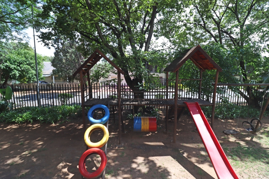 2 Bedroom Property for Sale in Wendywood Gauteng