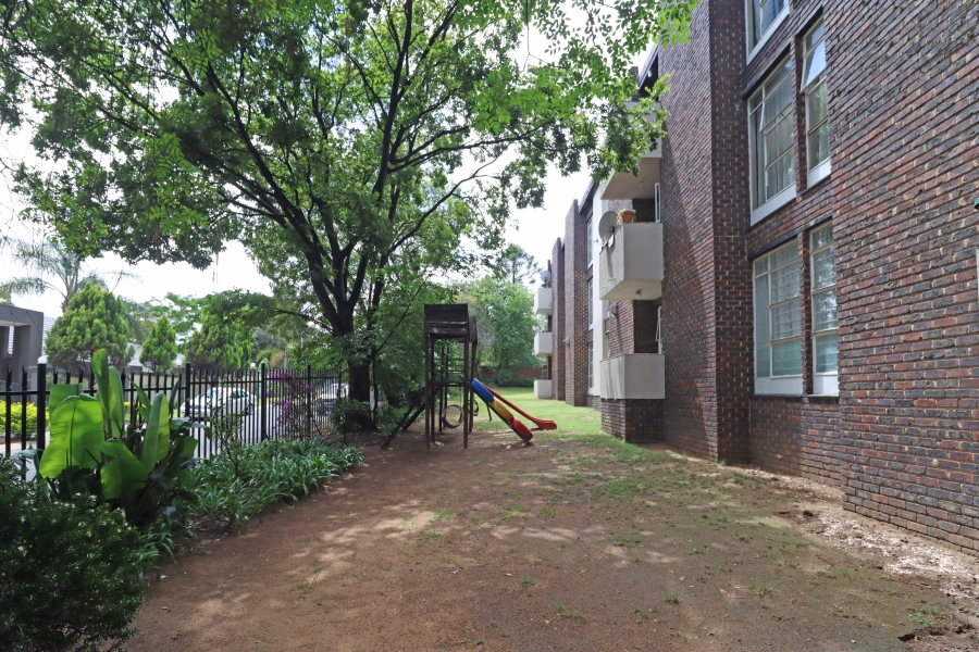 2 Bedroom Property for Sale in Wendywood Gauteng