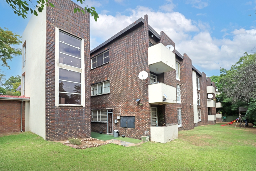 2 Bedroom Property for Sale in Wendywood Gauteng