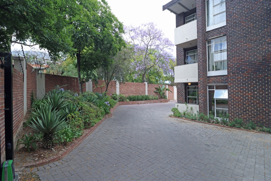 2 Bedroom Property for Sale in Wendywood Gauteng