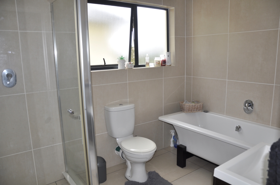 2 Bedroom Property for Sale in Kyalami Hills Gauteng