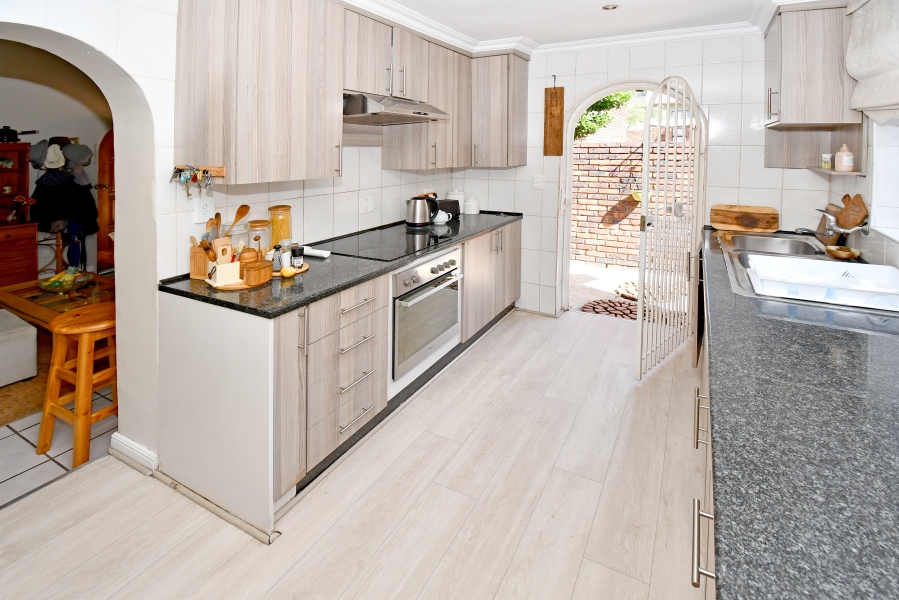 3 Bedroom Property for Sale in Rivonia Gauteng