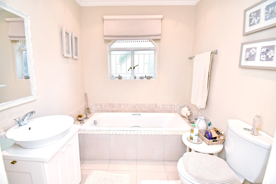 3 Bedroom Property for Sale in Rivonia Gauteng