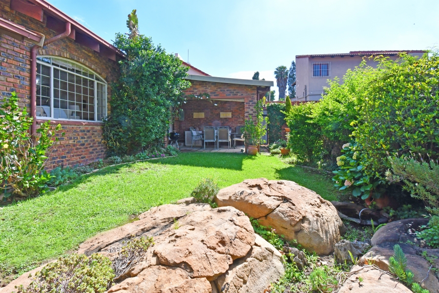3 Bedroom Property for Sale in Rivonia Gauteng