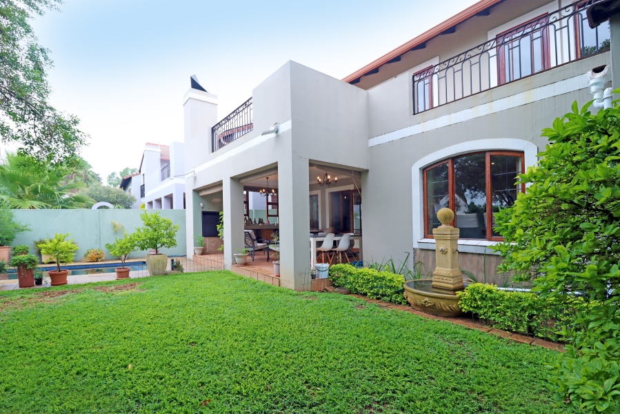 4 Bedroom Property for Sale in Barbeque Downs Gauteng