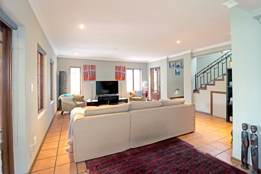 4 Bedroom Property for Sale in Barbeque Downs Gauteng