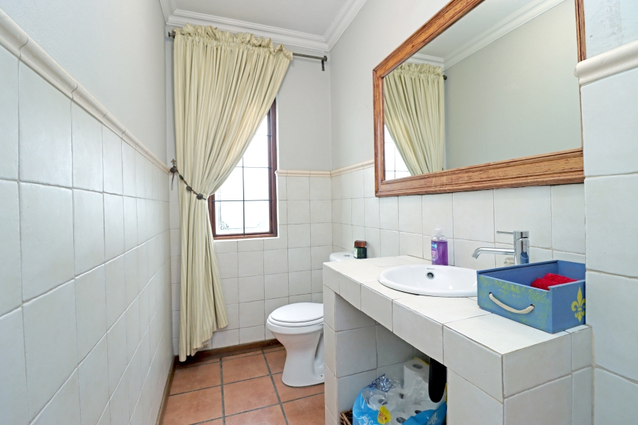 4 Bedroom Property for Sale in Barbeque Downs Gauteng