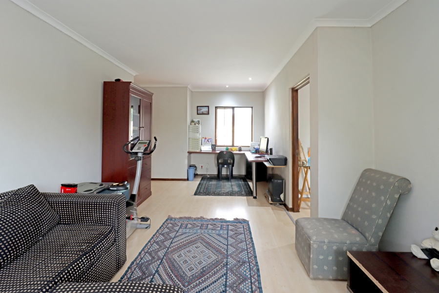 4 Bedroom Property for Sale in Barbeque Downs Gauteng