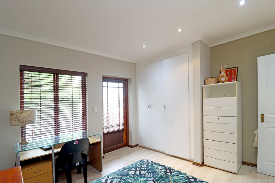 4 Bedroom Property for Sale in Barbeque Downs Gauteng