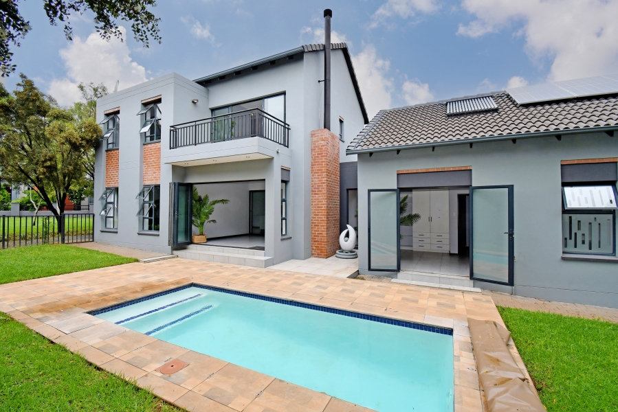 4 Bedroom Property for Sale in Copperleaf Estate Gauteng
