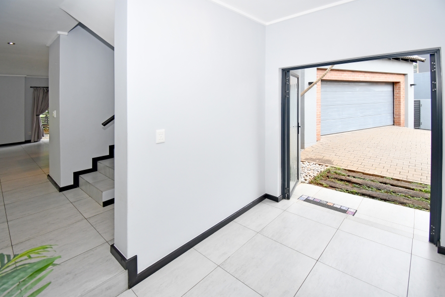 4 Bedroom Property for Sale in Copperleaf Estate Gauteng