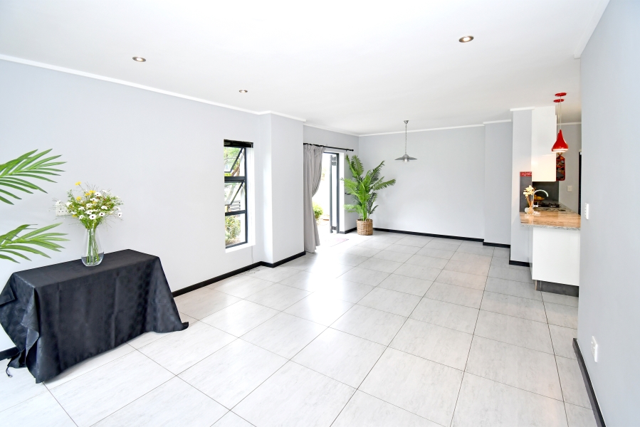 4 Bedroom Property for Sale in Copperleaf Estate Gauteng