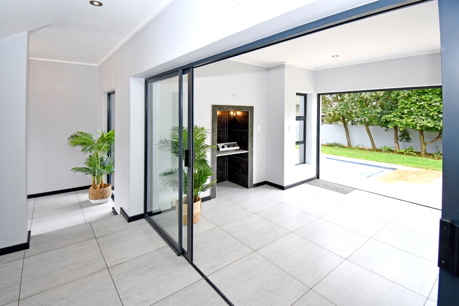 4 Bedroom Property for Sale in Copperleaf Estate Gauteng