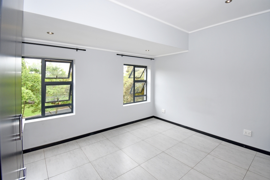 4 Bedroom Property for Sale in Copperleaf Estate Gauteng