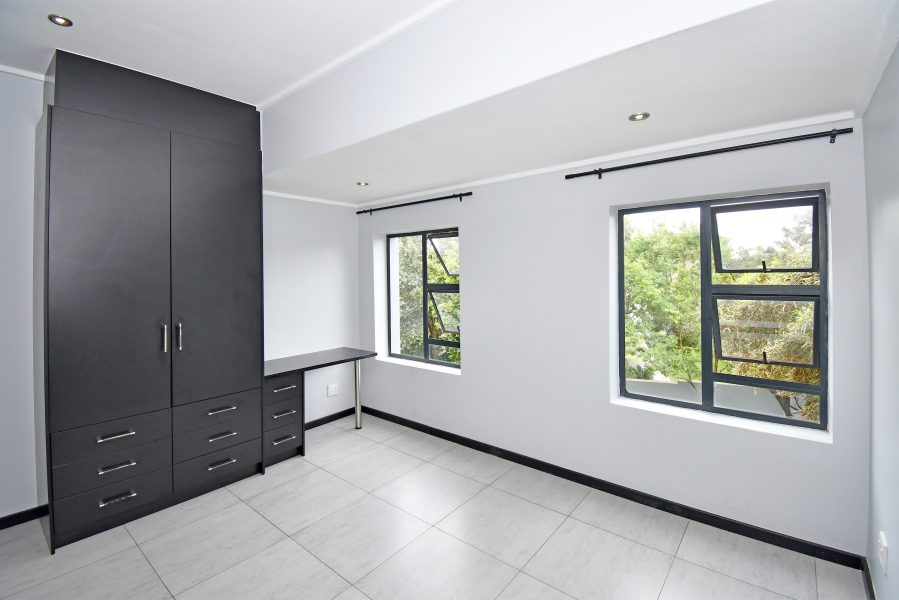 4 Bedroom Property for Sale in Copperleaf Estate Gauteng