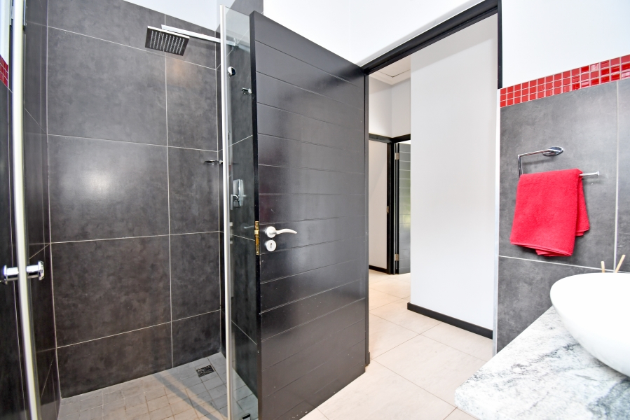 4 Bedroom Property for Sale in Copperleaf Estate Gauteng