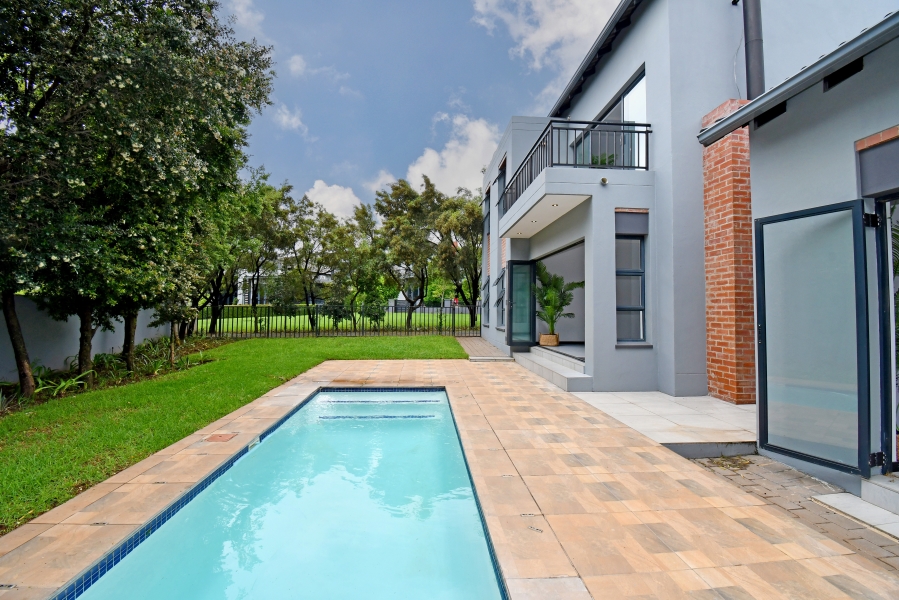 4 Bedroom Property for Sale in Copperleaf Estate Gauteng