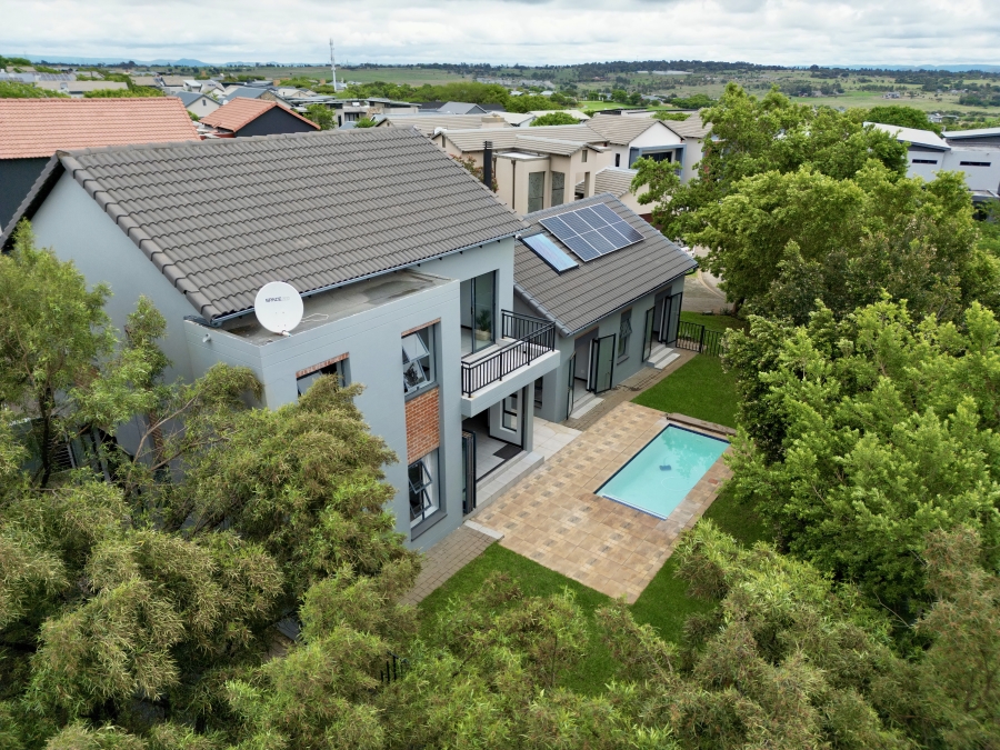 4 Bedroom Property for Sale in Copperleaf Estate Gauteng