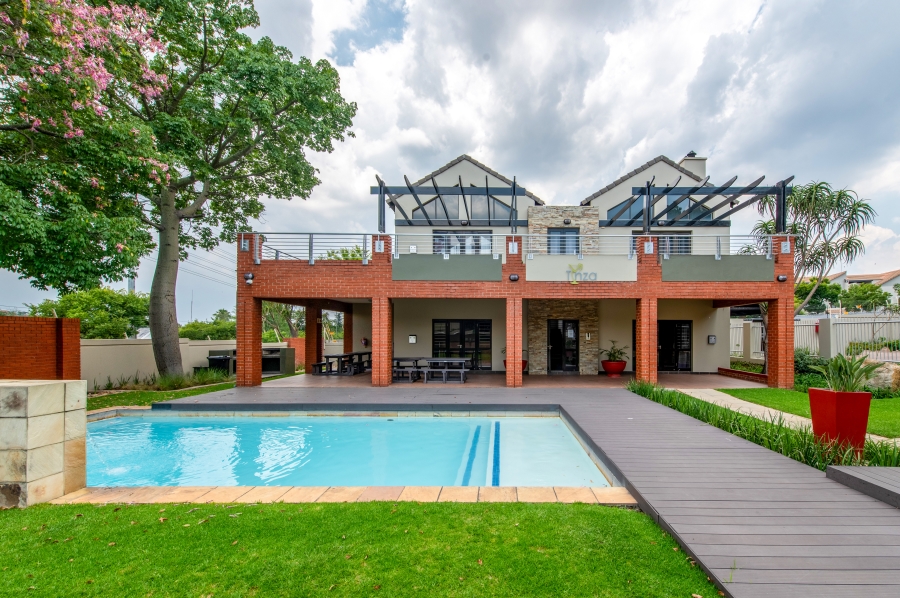 2 Bedroom Property for Sale in Lonehill Gauteng