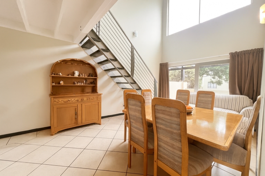 2 Bedroom Property for Sale in Lonehill Gauteng