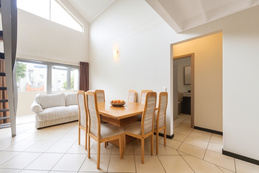 2 Bedroom Property for Sale in Lonehill Gauteng