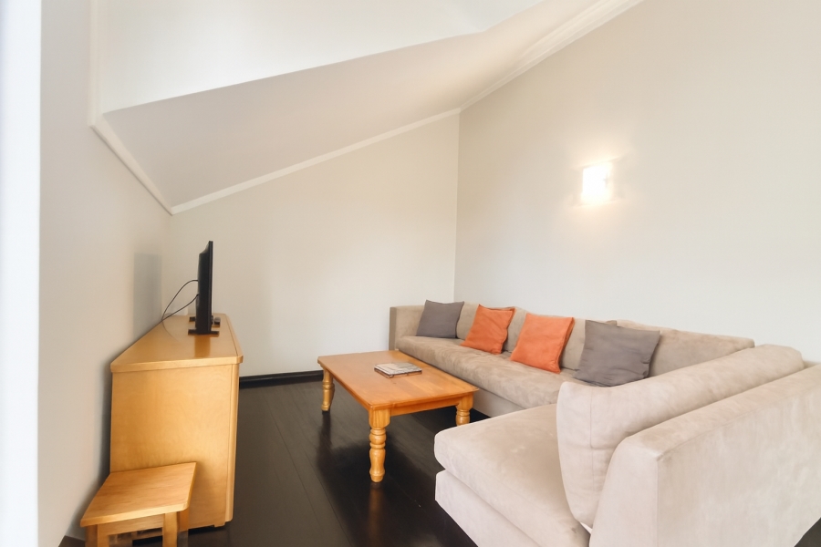 2 Bedroom Property for Sale in Lonehill Gauteng